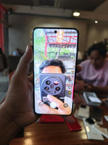Realme GT7 Pro 12g/256g_CH(វៃដូរបាន)👉$365