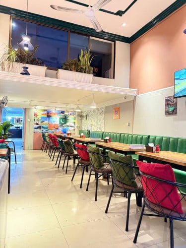 Restaurant for sell / ហាងលក់បន្ទាន់ តំលៃ 1x.xxx$ ( Negotiable price តម្លៃចរចា )