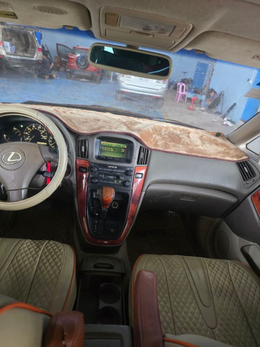 RX300 Year 2002 ប៉ុង១