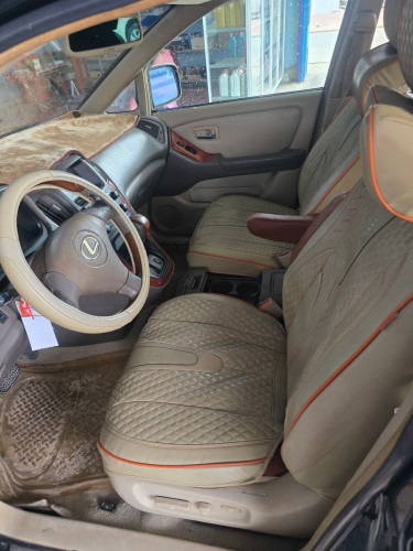 RX300 Year 2002 ប៉ុង១