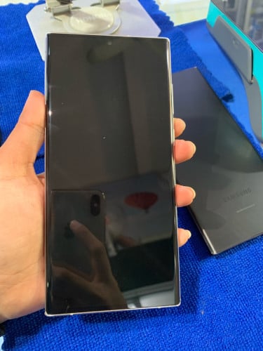 S22 Ultra ចុះតម្លៃ ពិសេស