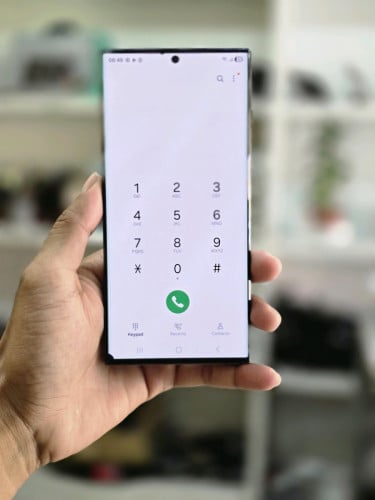 Samsung S23 ultra 256gb ក្រុមហ៊ុន Sim 2 តួរស្អាត 99% ស្ទើរអេក្រង់ប្រើបាន