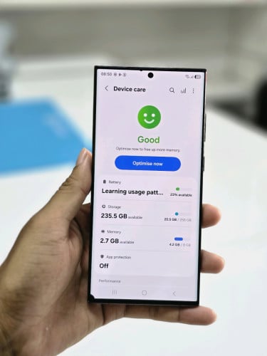 Samsung S23 ultra 256gb ក្រុមហ៊ុន Sim 2 តួរស្អាត 99% ស្ទើរអេក្រង់ប្រើបាន