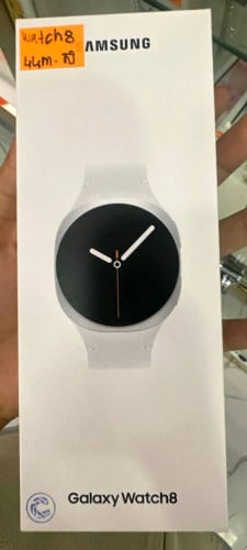 Samsung watch 8 44mm brand new , warranty 1 year free screen
