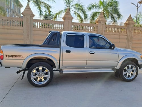 Tacoma 02 ប៉ុង1 អូតូ