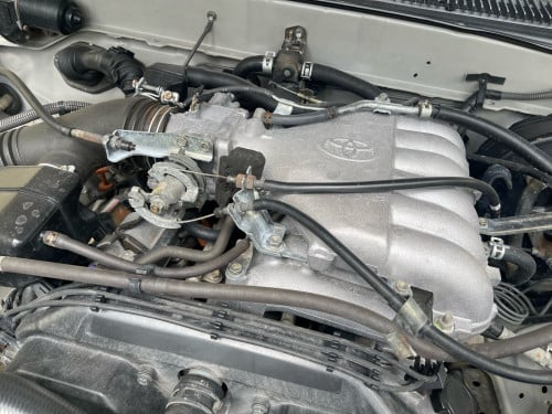 Tacoma 02 V6 លេខអូតូ មេឡាន ថ្មីមិនដែរជួប
