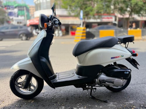 Today Fi. (ប៊ិច)​ នៅស្អាតណាស់. 550$. ចរចារ017 8888 25. 070 6666 16