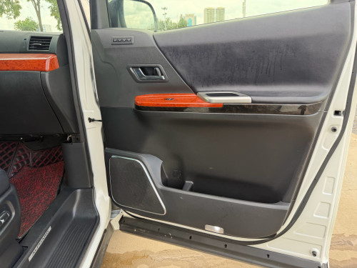 Toyota Alphard 2012 Auto3 ឡើងមុខ 2017