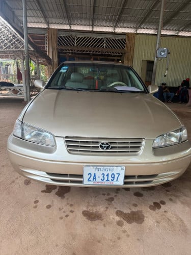 Toyota Camry ឆ្លាម 1998