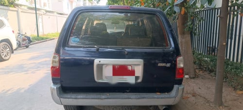 Toyota Hilux surf 1996 (អត់❤️)