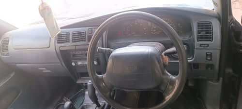 Toyota Hilux surf 1996 (អត់❤️)