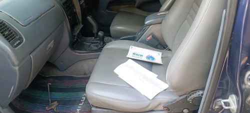 Toyota Hilux surf 1996 (អត់❤️)