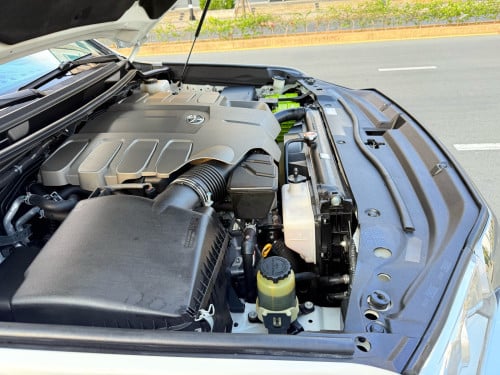 TOYOTA Land Cruiser V8 សាំង នៅដូចថ្មី ,Year:2020 ម្ចាស់ដើម