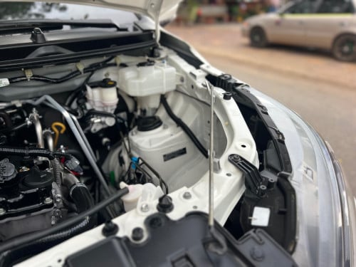 Toyota Rush 020 នៅថ្មីស្អាតណាស់ កៅអី3 ជួរ