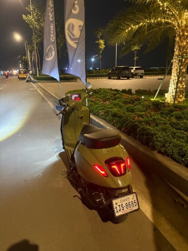 Vespa sprint 2023 150cc