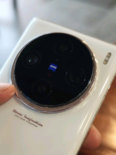 Vivo X100 Pro 16g/512g_CH(វៃដូរបាន)👉$310