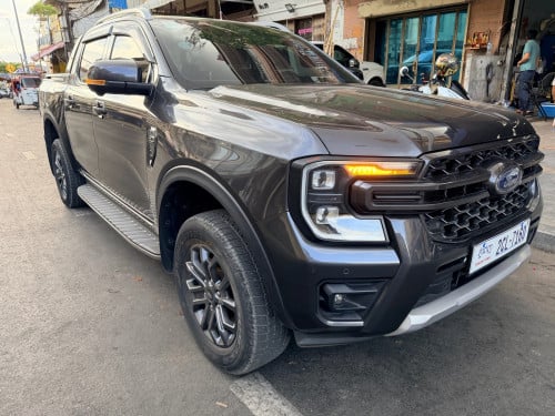Wildtrak 2023 ម្ចាស់ដើម