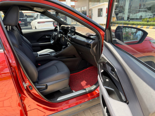 Yaris Cross 2024