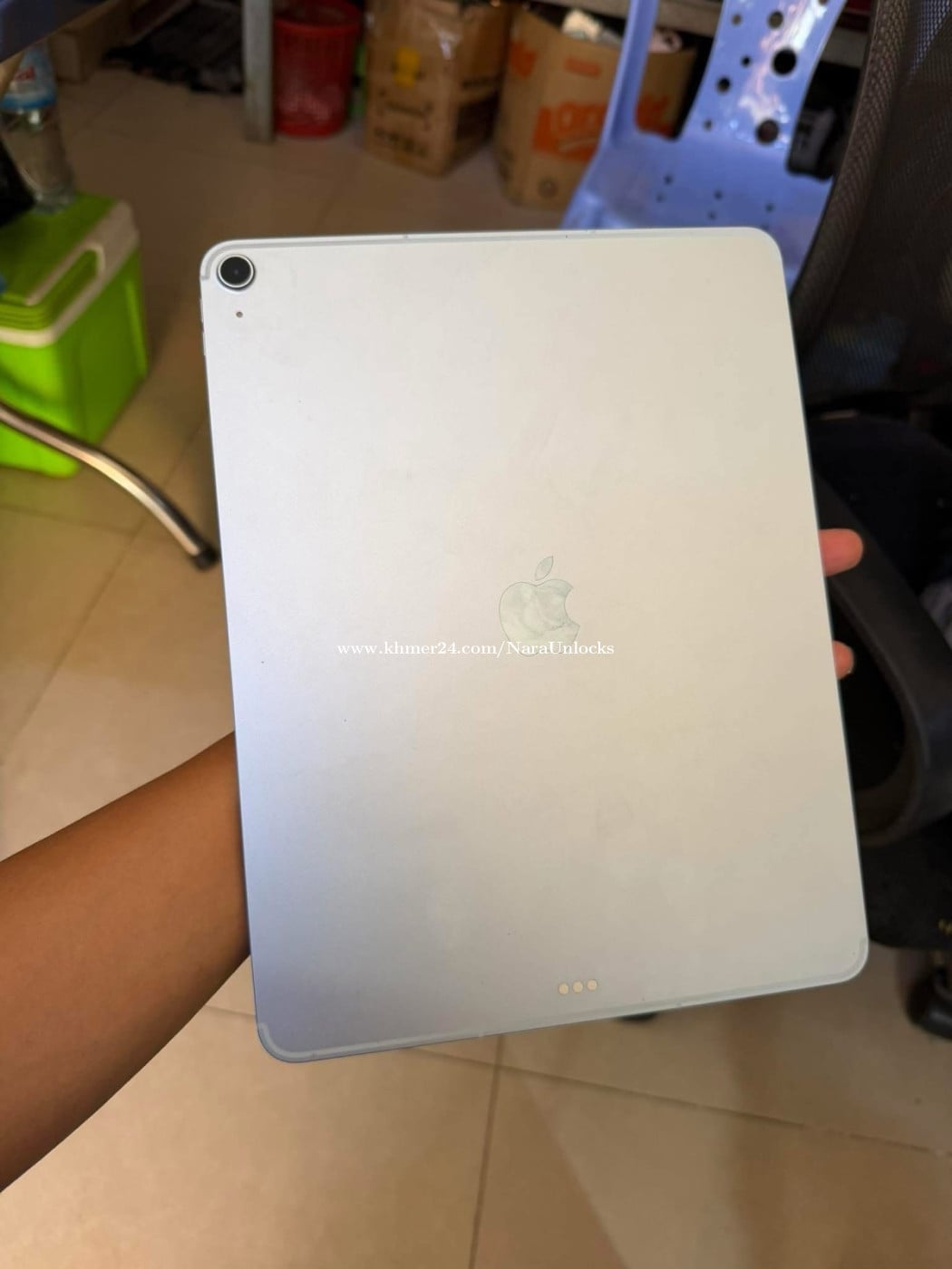 iPad Air CPU M3 128g sim+wifi 13អុិញ