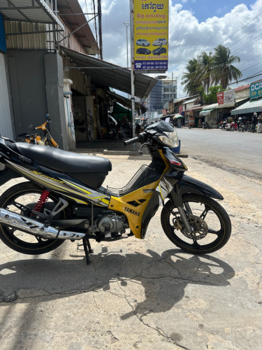 ម៉ូតូសុីរូសមួយទឹកដីវៀតណាម សំអូសរម៉ក ធានាសាណុំតាន់