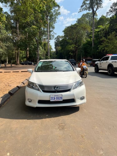 លក់បន្ទាន់ ឡានម្ចាស់ដេីម