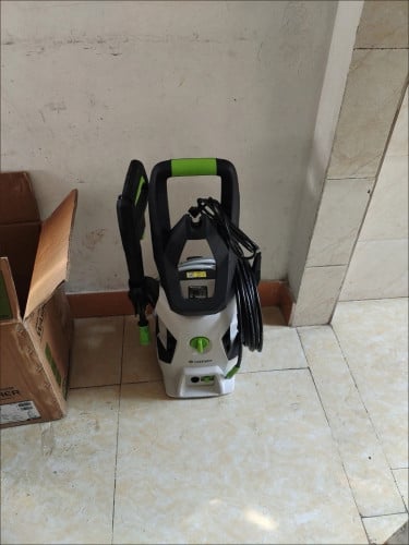 ម៉ូទ័រលាងម៉ូតូ នឹង ឡាន