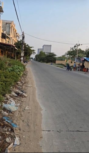 ដីលក់​ឃ្មួញ​ សែនសុខ​ ភ្នំពេញ​