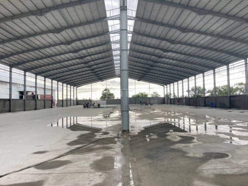 ឃ្លាំងសំរាប់ជួលនៅដង្កោរ