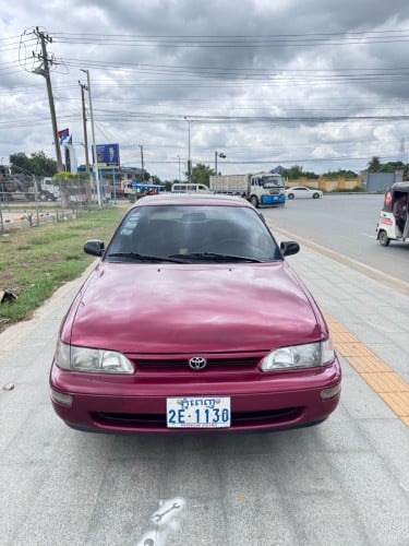 ឡានជិះផ្ទាល់ខ្លួន Corolla 1994