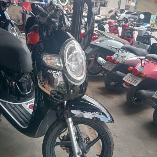 ហមានសេវ៉ាបង់រំលួស ទិញដាច់ វែដូរ