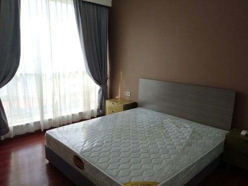 ខុនដូសម្រាប់លក់