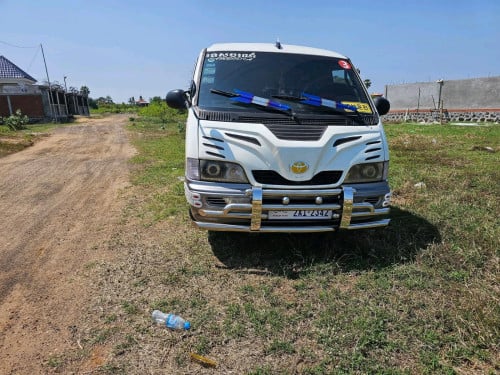 ឡានលក់ឆ្នាំតម្លៃ 8800$