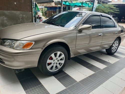 ឆ្នាំ99ឡានស្អាតមិនបុកប៉ះធានាម៉ាសុីនប្រអប់លេខ០១ខែ
