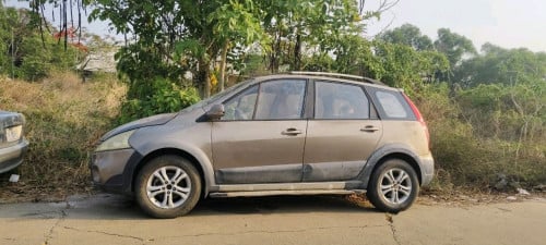 ឡានចិន Dong feng 2013 អត់សួត