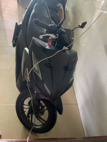 លក់ម៉ូតូHonda vario 026