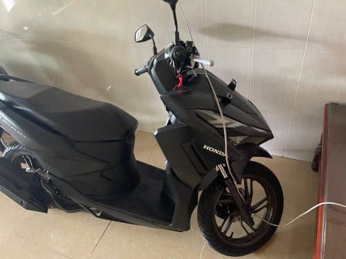 លក់ម៉ូតូHonda vario 026