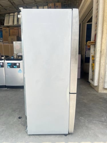 ទូរPanasonic មួយទឹកស្អាត