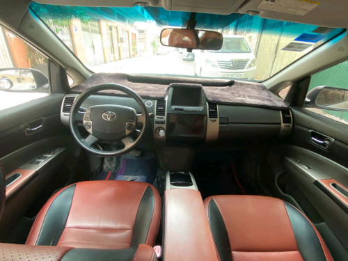 ឡានលក់ Prius 06 h Full ឡានស្អាត ស៊ីនម៉ាជុំ