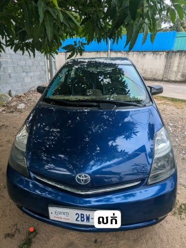 ឡានជិះផ្ទាល់ខ្លួនPrius 09 H/full ពណ៍ទឹកប៊ិច ចង្គៀងគុច ដំបូងផ្កាយ