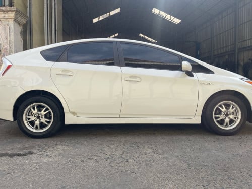 ឡានលក់PRIUS2010អុកសិន3JBLនៅឃ្មុំហ្សុីន
