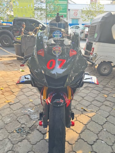 ម៉ូតូ Sẽx