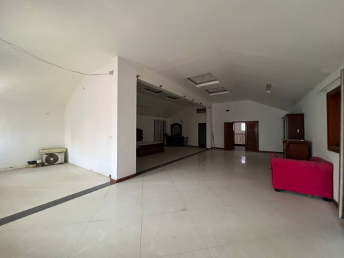 [ Spacious villa For Rent in toul svay prey area]