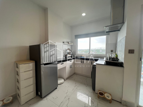 បន្ទប់ខុនដូ(Studio room) លក់បន្ទាន់ តម្លៃត្រឹមតែ 4,8000$ ចរចា