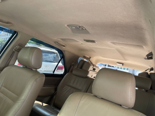 រថយន្តសម្រាប់ជួល Toyota Fortuner 2015 Daily, Weekly, Monthly, Yearly