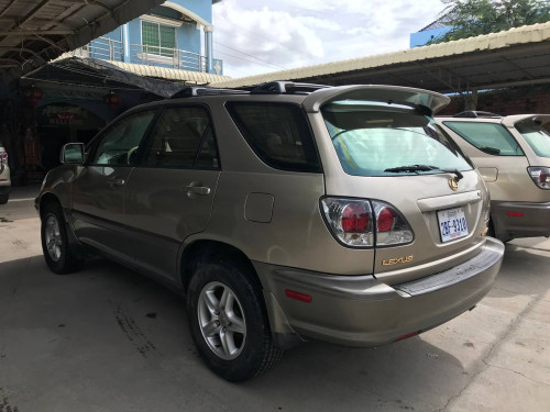 រថយន្តសម្រាប់ជួល Lexus RX300 2002 Daily, Weekly, Monthly, Yearly