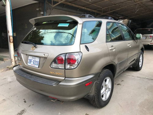 រថយន្តសម្រាប់ជួល Lexus RX300 2002 Daily, Weekly, Monthly, Yearly