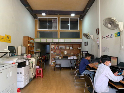 ๐ Commercial Shophouse for Rent in Daun Penh