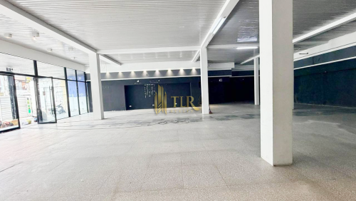 ๐กShop for Rent
