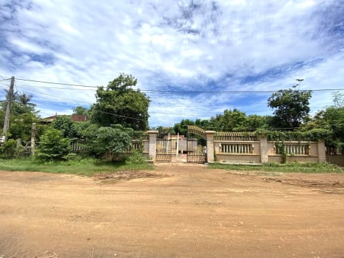 ๐ฆLand Available for Urgent Sale at a Special Price (Negotiable).