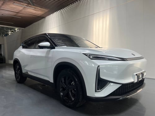 👉Dongfeng L7 អគ្គិសនី 20800$ Full option